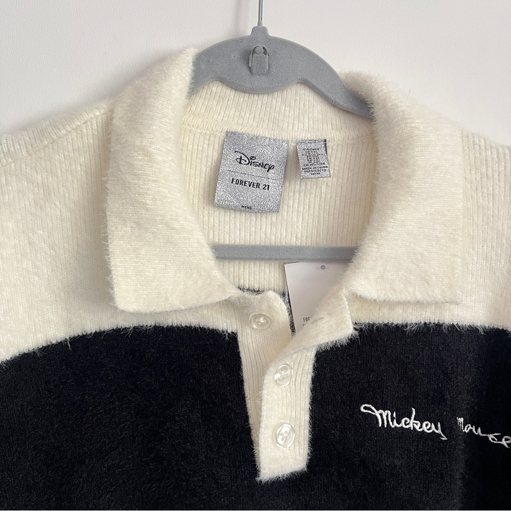 Disney x Forever 21 Mickey Mouse Fuzzy Striped Polo Rugby Sweater Size XXL Men’s - Picture 5 of 13